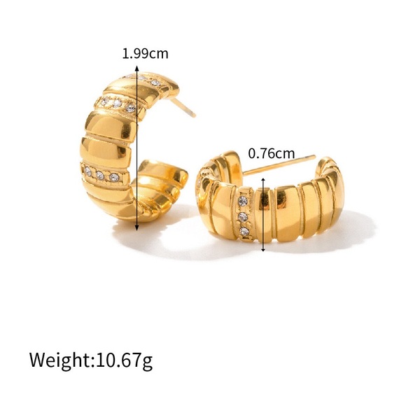 18K Gold Plated Hoop Earrings*Huggie Earrings* - Picture 6 of 6